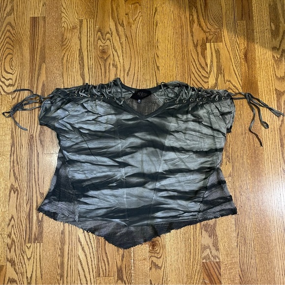NWOT Oversized Lip Service Chaos Mesh Apocalyptic Olive Top - Picture 3 of 10